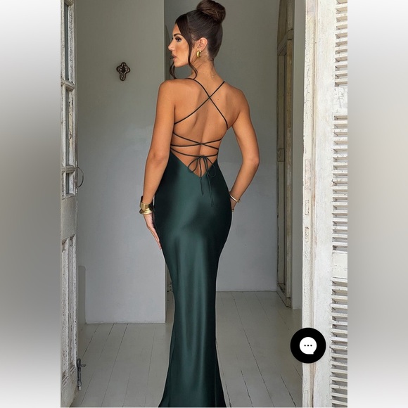 NWT BABYBOO MISHA MAXI DRESS - EMERALD Sz: M - Picture 6 of 15